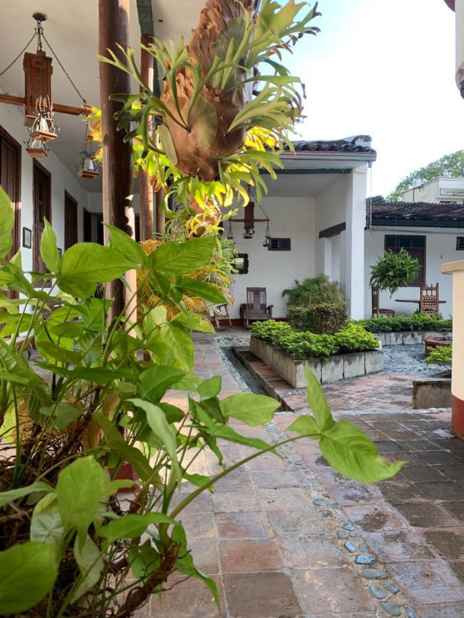 Hotel Casa Antigua Буга Экстерьер фото